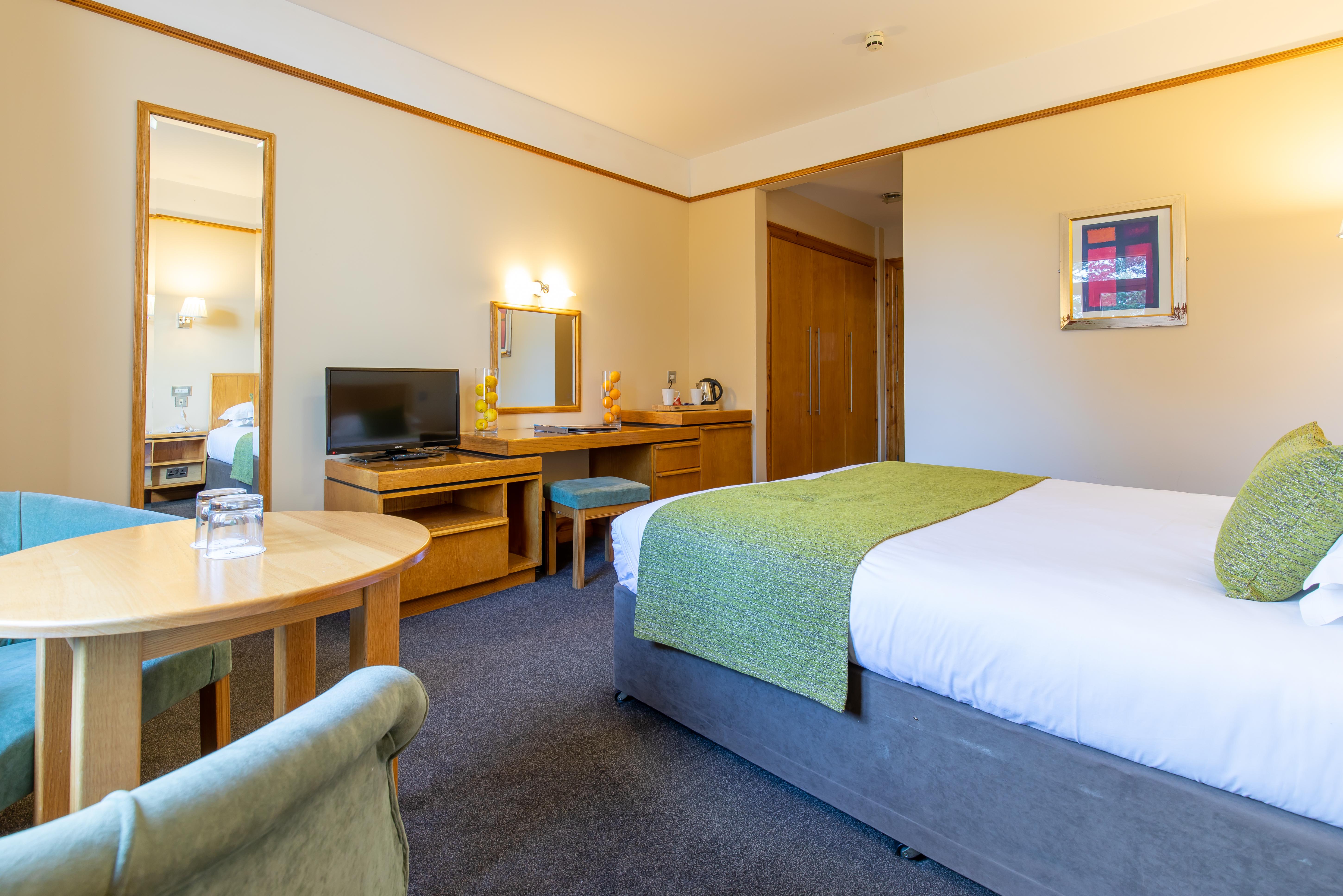 Tullamore Court Hotel Luaran gambar